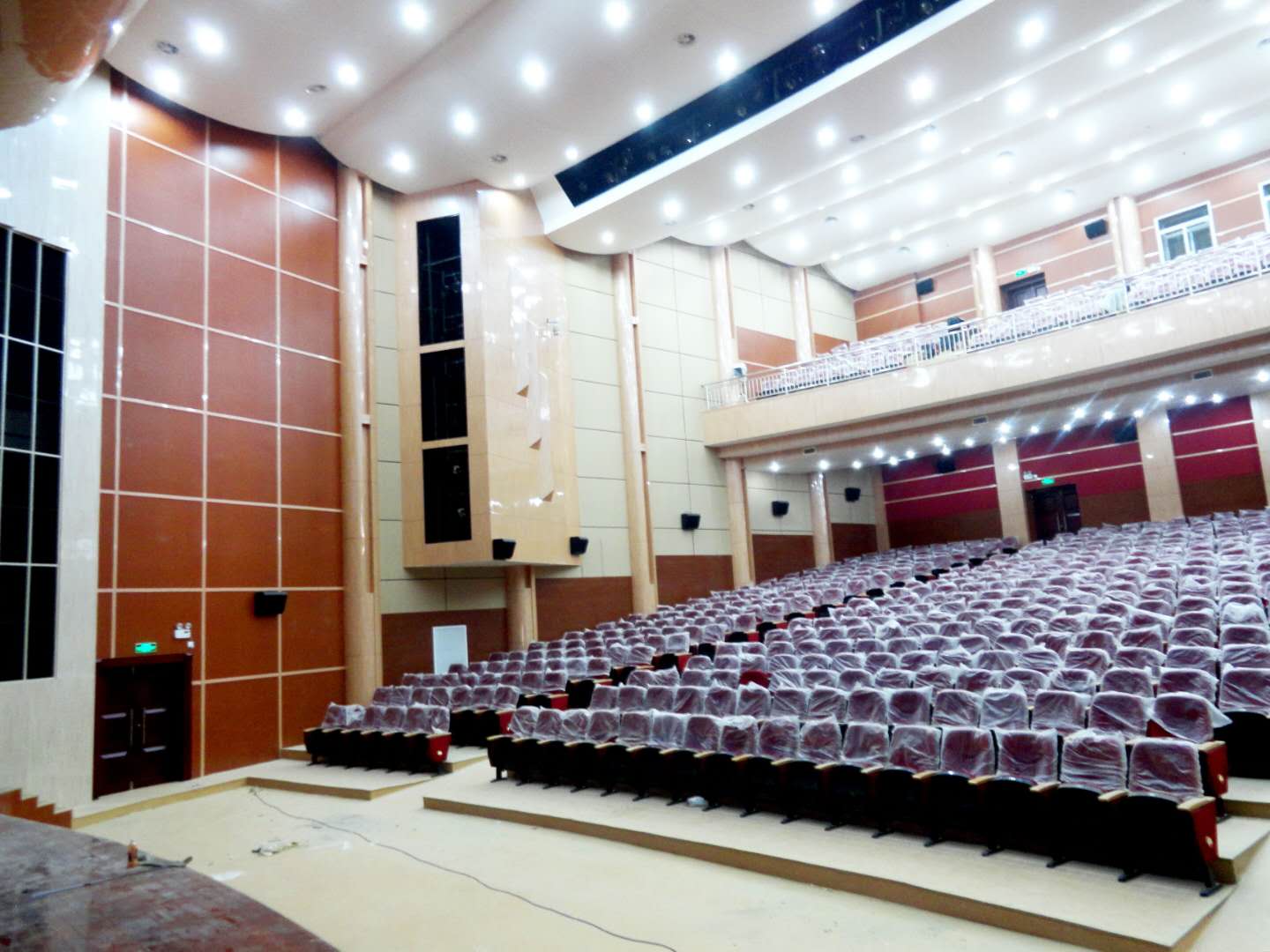 電視台演播室免费看片在线观看网站係統的幾點思考