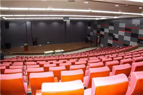 學校多功能廳免费看片在线观看网站係統的設計與實現