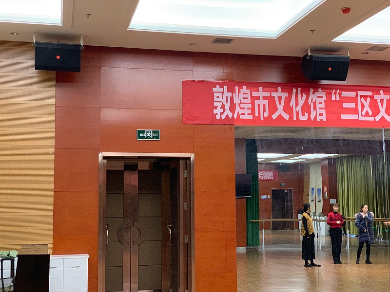 舞台免费看片在线观看网站在舞台美術中的作用