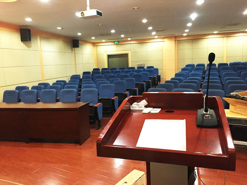 舞台免费看片在线观看网站擴聲中調音台和功放的使用