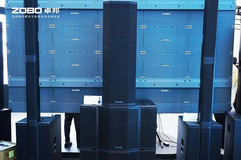 11直擊展會首日盛況丨ZOBO免费看片TV下载2025北京InfoComm展