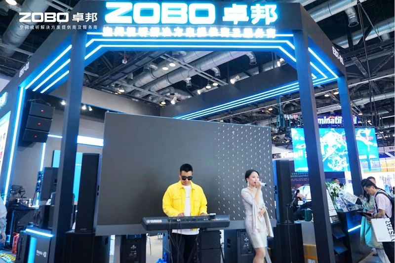 10聚焦展會盛況丨北京infocomm展 ZOBO免费看片TV下载展會第二天 熱度依舊不減 好評如潮