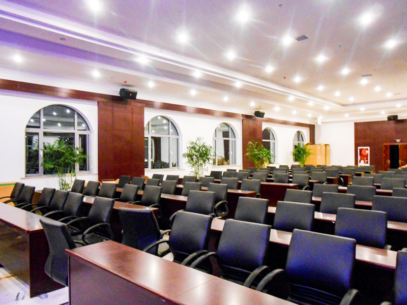 使用會議室免费看片在线观看网站設備的注意要點