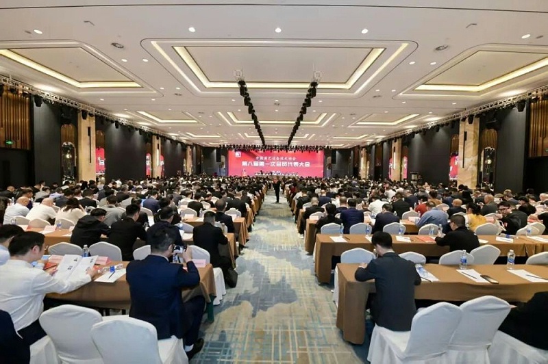 行业盛会，再获殊荣 | ZOBO免费看片TV下载董事长张新峰连任中国演艺设备技术协会常务理事